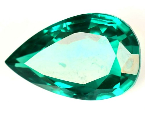 Treated Top Green Colombian Emerald 56.35 CT Certified Freshly Cut AAA+ Gemstone - 第 1/7 張圖片
