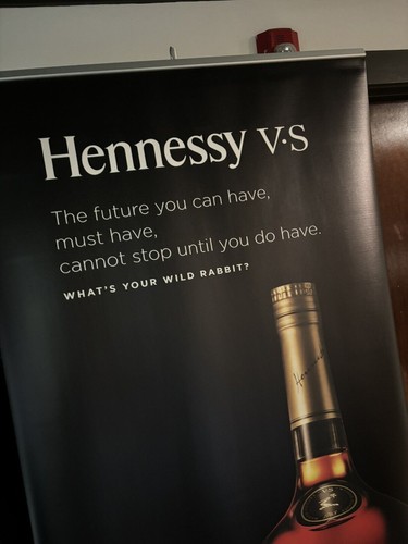 Hennessy Retractable Advertisement Sign 6 Ft Tall Unique Rare With Case - Picture 4 of 6