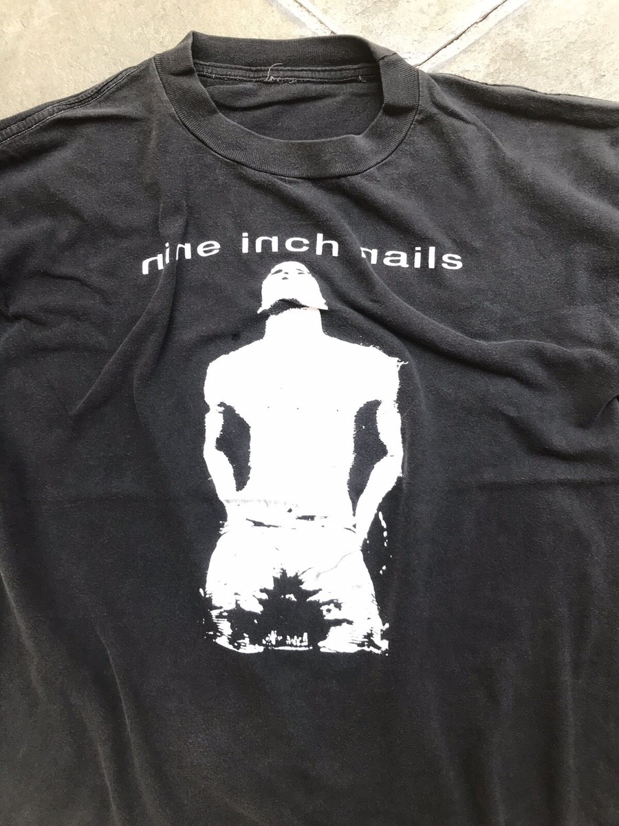 Nine Inch Nails Pretty Hate Machine Tシャツ 61MVy5SYzpL._UY1000_.jpg