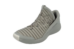 Nike Air Jordan Flight Luxe Scarpe sportive uomo 919715 Scarpe da tennis 003 Nike Air Jordan Flight Luxe Scarpe sportive uomo 919715 Scarpe da tennis 003