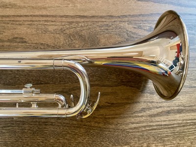 YAMAHA YTR-2320S Silver Trumpet w/Case Used (as-is) From