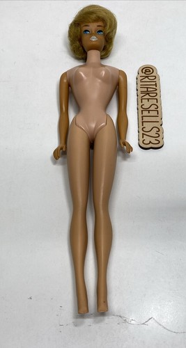 Vintage 1965 Platinum Blonde Bubblecut Barbie Doll #850 White Lips - Picture 11 of 18