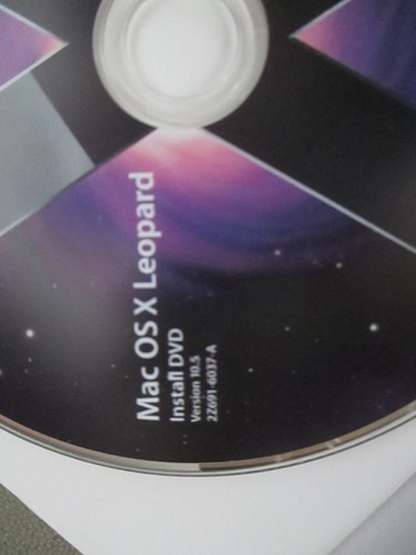 APPLE MB021Z/A OSX 10.5 LEOPARD CD FULL Retail VERSION IN BOX MAC - Picture 3 of 3
