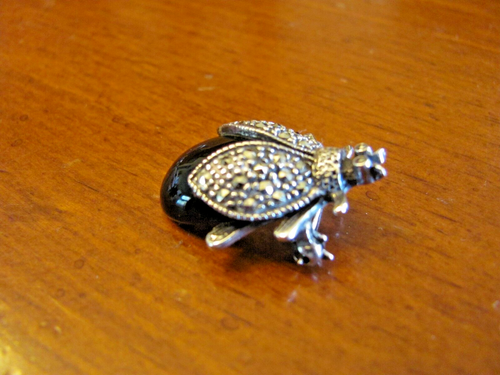 VINTAGE BEAUTIFUL 'ND 925' STERLING & BLACK ONYX LADYBUG MARCASITE BROOCH EXC - Picture 5 of 8