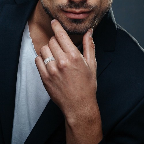 Banda de boda clásica de plata esterlina para hombre mate ajuste cómodo tallas 8 a 14 - Imagen 3 de 4
