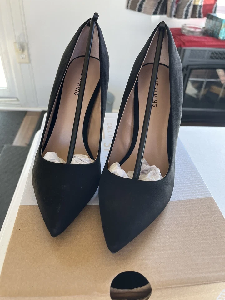 Call It Spring Womens Cute  Suede Heels Black Size 7.5 - Image 2 of 4