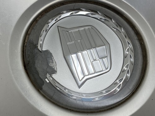 2004 2005 2006 2007 2008 Cadillac CTS STS Rim Center Cap P/N 9595437 03 04 F13 - Picture 6 of 10