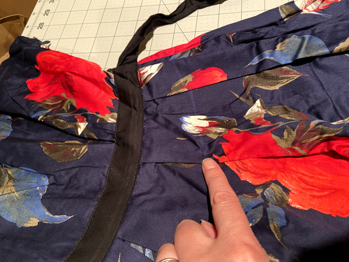 SAMPLE SALE S FROCK SHOP Navy Red Rose Cotton Dress Tie Pockets ModCloth - Picture 9 of 9