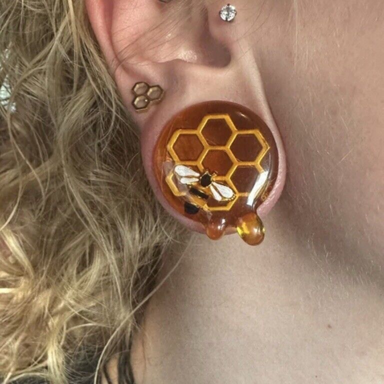 Picture 2 of 8