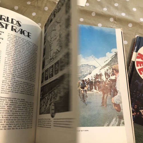 World of Sport 1974 Hardback Book + 2 Others Vintage - Picture 8 of 21