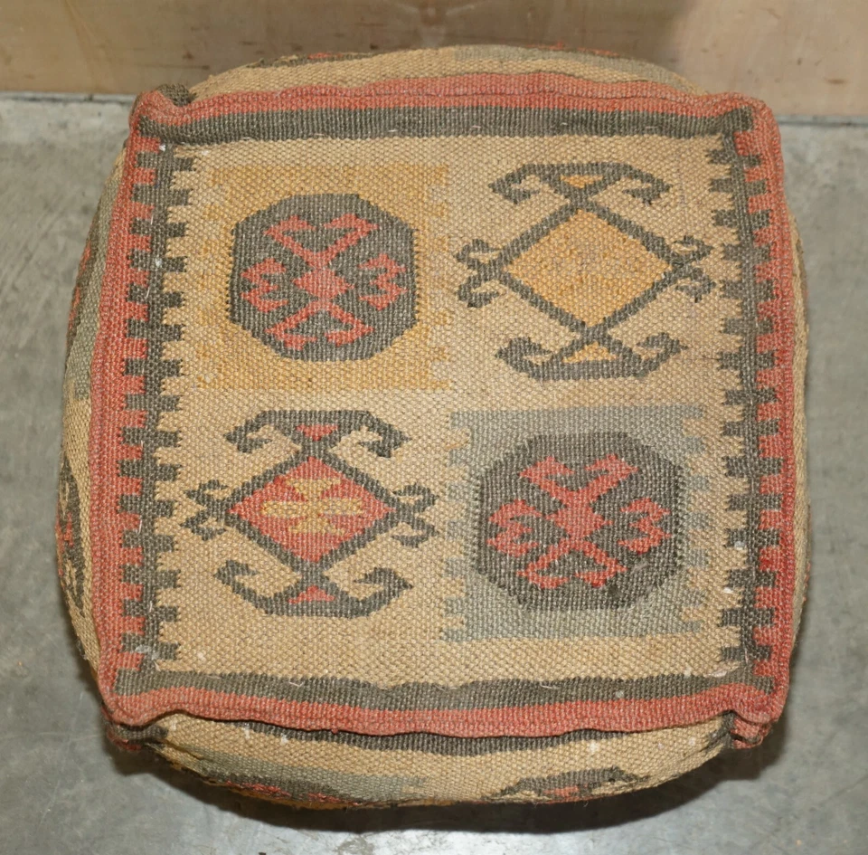 SUITE OF 4 VINTAGE CIRCA 1960'S GEORGE SMITH STYLE KILIM FOOTSTOOL CUBE STOOLS - Image 4 of 4