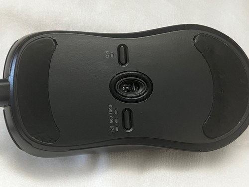 BenQ ZOWIE FK1-B Wired Symmetrical Gaming Mouse for Esports (Large) - Picture 9 of 9