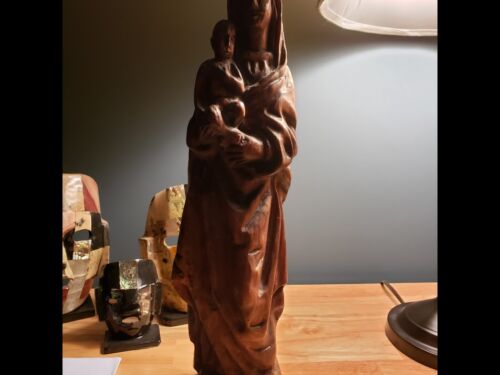 Carved Madonna with child. exc. condition. 17" tall. - 第 1/3 張圖片