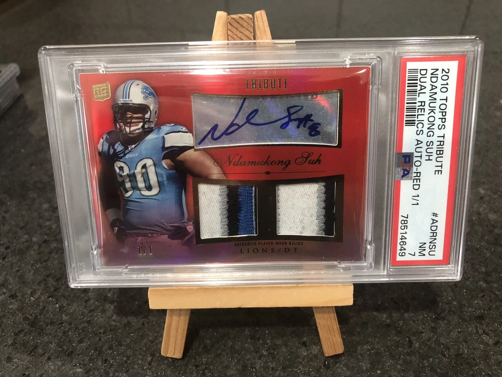Ndamukong Suh Topps Tribute Dual Relics Autograph #ADRNSU Red 1/1
