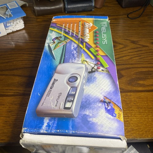 Relisys Dimera 3500 Digital Camera W/ Case Box Cables 2MB Media Stick Complete - Picture 18 of 21