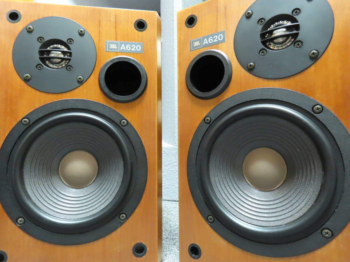 JBL A620 Vecchio 2Way Loudspeaker Real Wood Pair w/ Saran JBL A620 Vecchio 2Way Loudspeaker Real Wood Pair w/ Saran