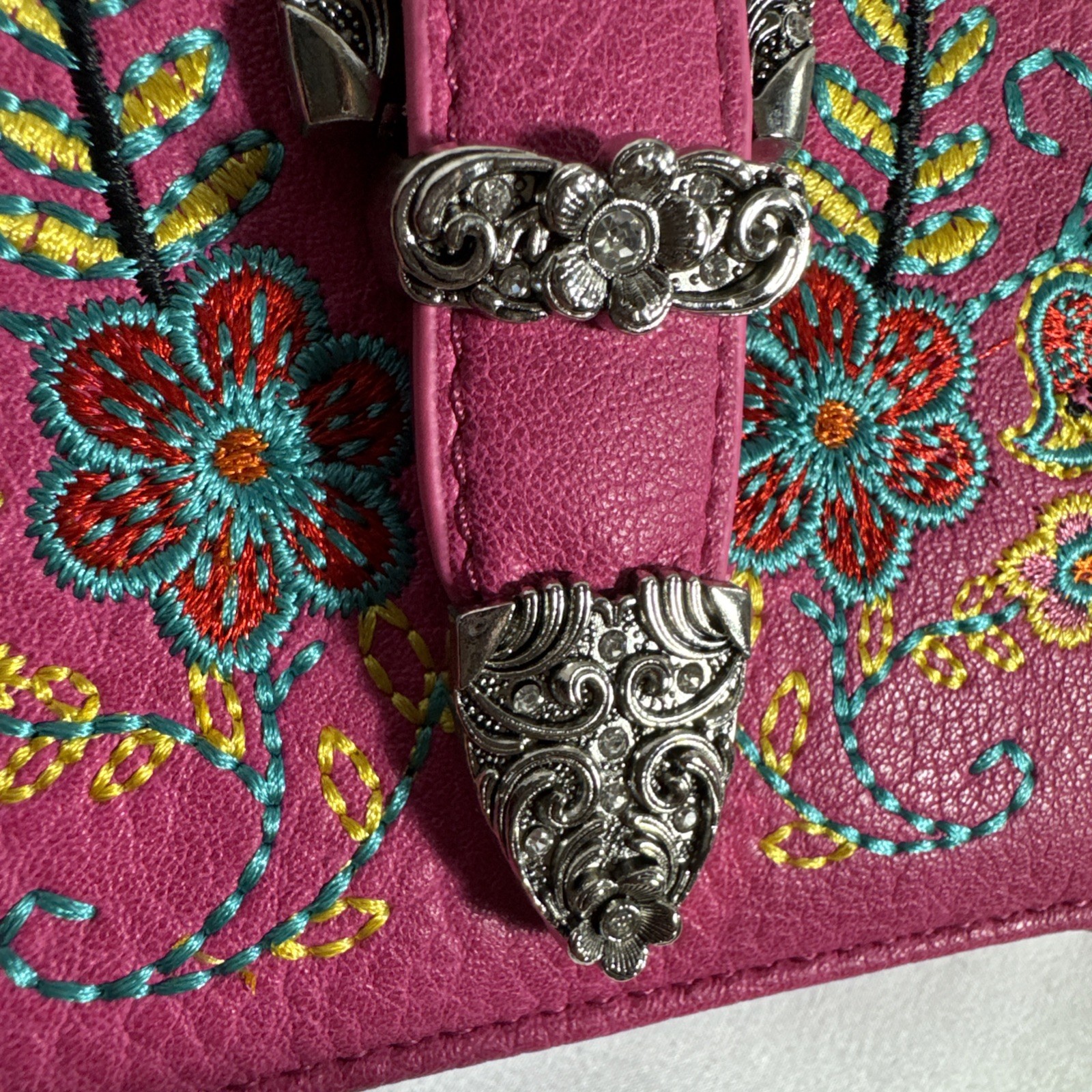 Picture 3 of 10