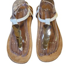 Vionic White Sandals Gold Tone Accent Thong Comfortable Adjustable Strap