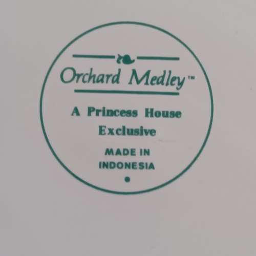 Set Of 4 Princess House "Orchard Medley" 10 1/2" Dinner Plates - Picture 6 of 6