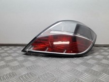 2007 VAUXHALL ASTRA OS DRIVERS RIGHT TAIL LIGHT 13222325
