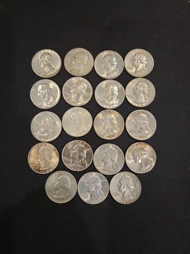 (19) 1943-1954 Washington Silver Quarter Lot XF Cond.