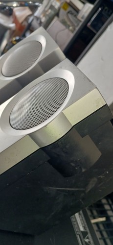 Bose Companion 2 Computer Speakers–Original, Working-One Grille Slightly Dented - Picture 3 of 5