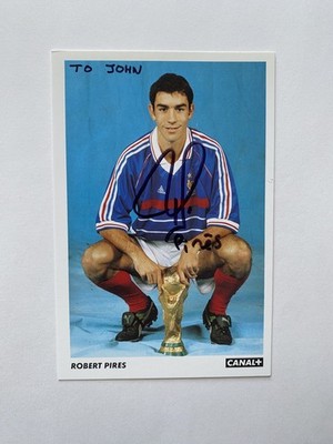 Robert Pires Hand Signed Autograph Photo NOT a printed signature