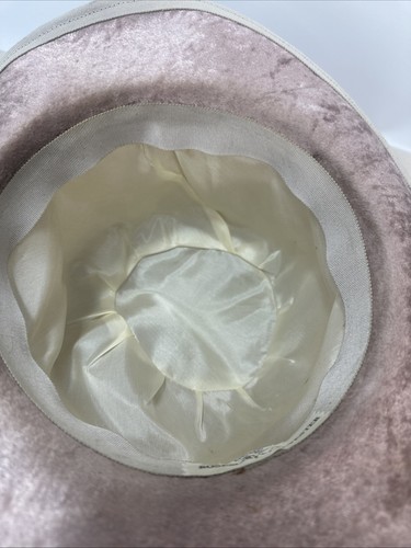 Antique Top Hat in Blush Pink by Rosemary Sylvester Made in Great Britain - Picture 3 of 18