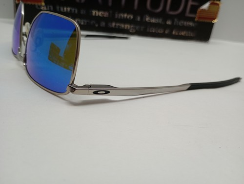 Oakley Ejector 004142-0458 139 T occasion fonctionne bon état rayures d'objectif - Photo 2/15