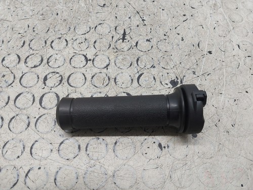 Peugeot Tweet 125 2023 2025 Original Handlebar Grips - Picture 24 of 24