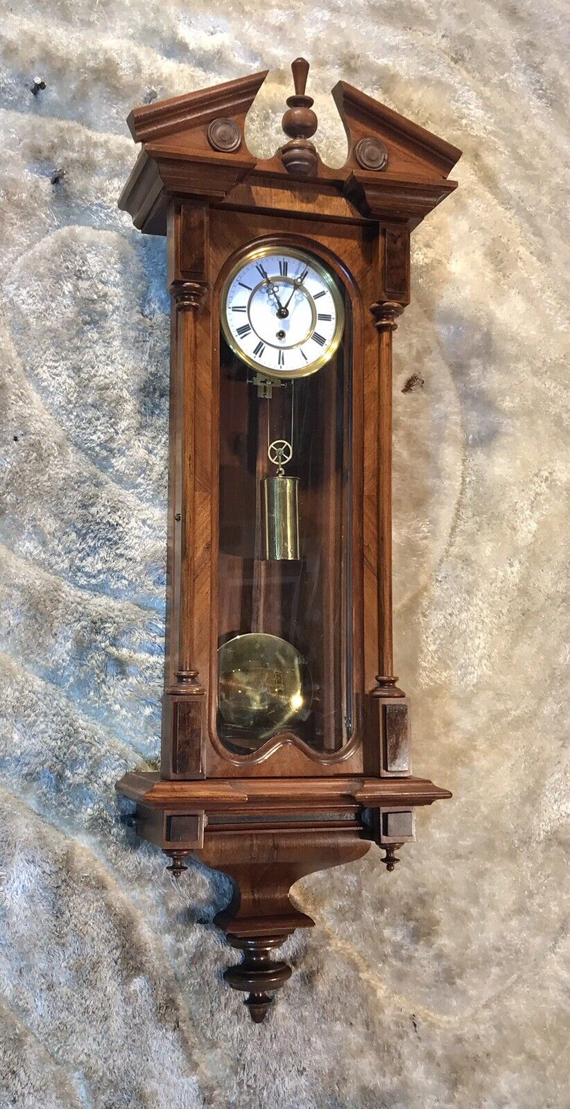 Picture 2 of 20