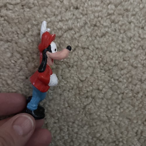 3" Vintage Disney Red Goofy Plastic Made In Hong Kong Figure - 第 3/5 張圖片