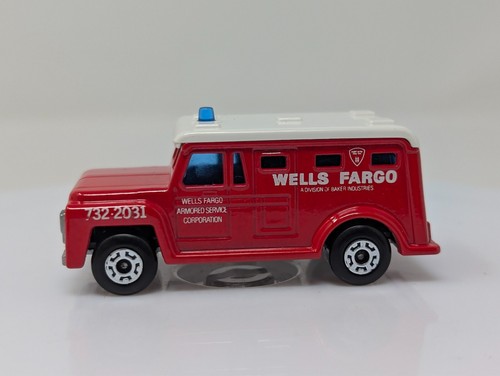 Vintage Matchbox Lesney #69 - Security Armored Truck - w/ ORIGINAL BOX 1978 - Picture 2 of 10