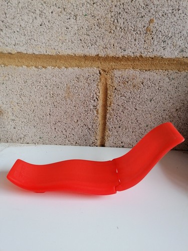Mattel Barbie Doll 1981 Red Recliner Patio Sun Lounger - Picture 4 of 6