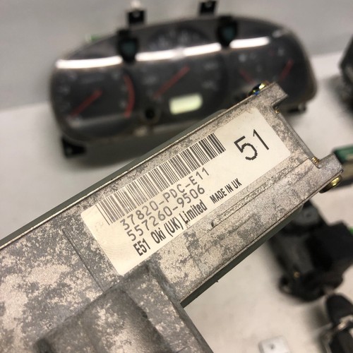 ⭐️ HONDA ACCORD MK6 1998-2001 GENUINE 2.0 V-TEC PETROL ECU KIT 37820-PDC-E11 - Picture 3 of 7