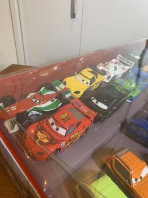 Disney CARS 2 20 PIECE DIE CAST MEGA SET US Disney Limited