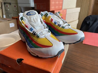 Size 10 2004 Air Max '95 Wht/Met-Gold-Chle-Rd-Pho-Blu Olympic