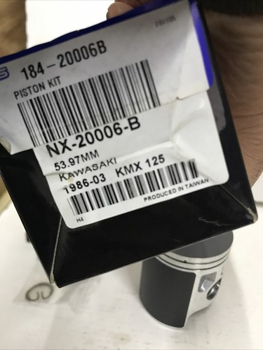 Namura NX-20006-B Piston Kit 1986-03 Kawasaki KMX125 53.97mm 54mm bore top end - Picture 8 of 9