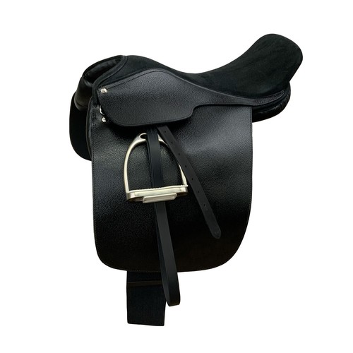 21" Black English Cutback Style Saddle With Fittings - Picture 2 of 2
