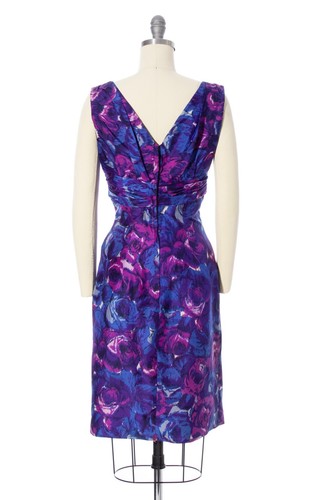 Vintage 1960s 60s SUZY PERETTE Silk Rose Floral Print Blue Wiggle Cocktail Dress - Picture 4 of 14