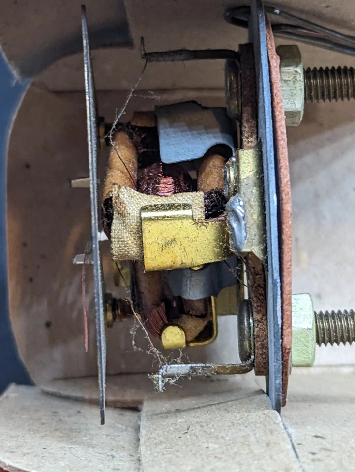 NOS 1938 PLYMOUTH DELUXE ROAD KING DASH FUEL GAS GAUGE MOPAR 678346 - Image 4 of 4