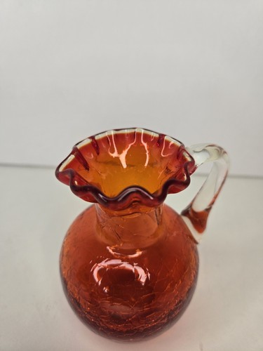 VINTAGE SMALL HAND BLOWN CRACKLE ART GLASS VASE WITH APPLIED HANDLE RED ORANGE - Picture 10 of 15