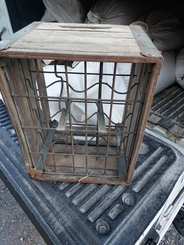 Vintage Harrisburg Dairy Milk Crate Wood Metal Banded Heavy Duty 4 65 - Picture 7 of 7