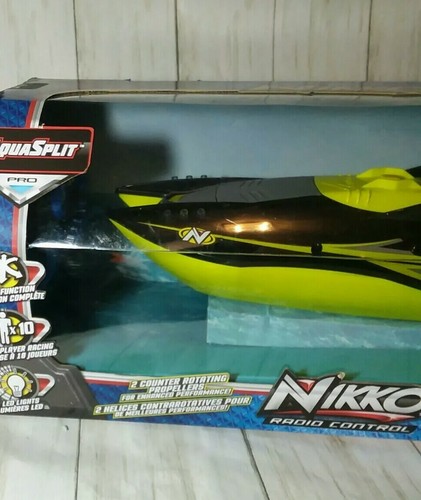 NIKKO RADIO CONTROL AQUASPLIT BOAT - 1:30 - NIB - Picture 2 of 7