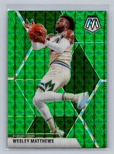 2019 Panini Mosaic #115 Wesley Matthews Green Prizm Milwaukee Bucks