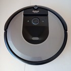 iRobot Roomba i8 Self-Emptying Robot Vacuum Dirt Disposal *Great Condition* READ — photo 6