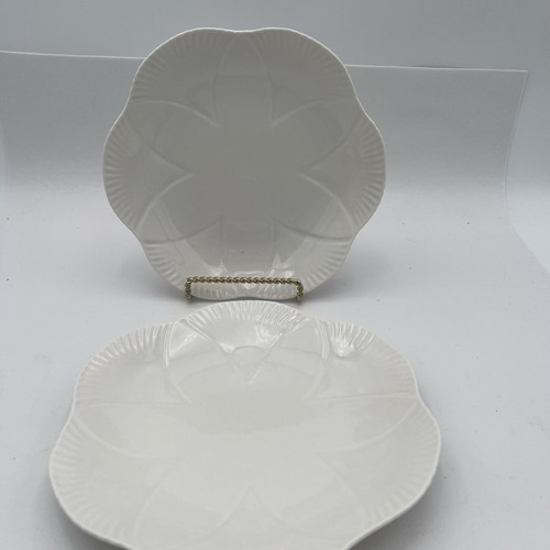 NWOT Grace Teaware 8" White Flower Scallop Fine Porcelain Dessert Plate Set of 2 - Picture 2 of 6