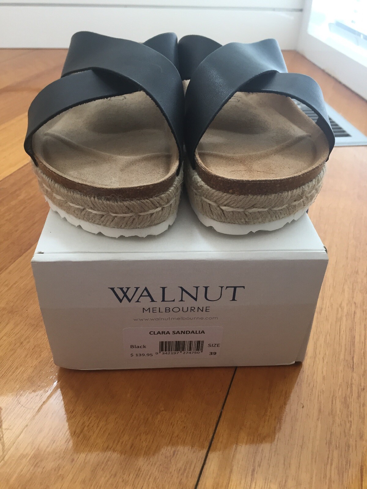 boohoo fisherman sandals