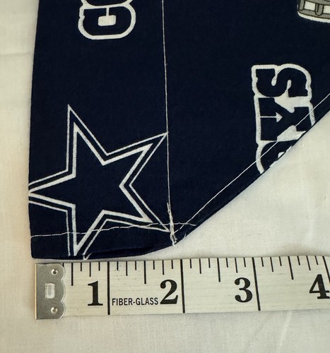 NFL Dallas Cowboy Dog/Cat Bandana Fits Over Collar Size X-LG 17”W x 11”L - Picture 4 of 4