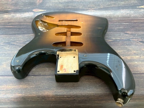 Fender Japón ST57 1989-90 Stratocaster Sunburst carrocería vintage - Imagen 4 de 14